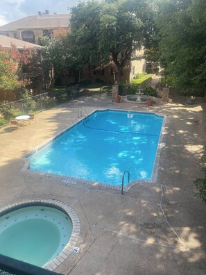 Appart'hôtel, 2 chambres, accessible aux personnes à mobilité réduite, fumeur | Piscine