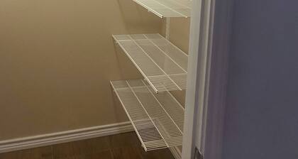 2 Bedroom and 2 Bathroom Condominium in Medical Center