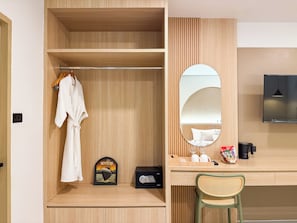 Coffre-fort, rideaux dâobscurcissement, accĂšs au Wi-Fi (inclus)