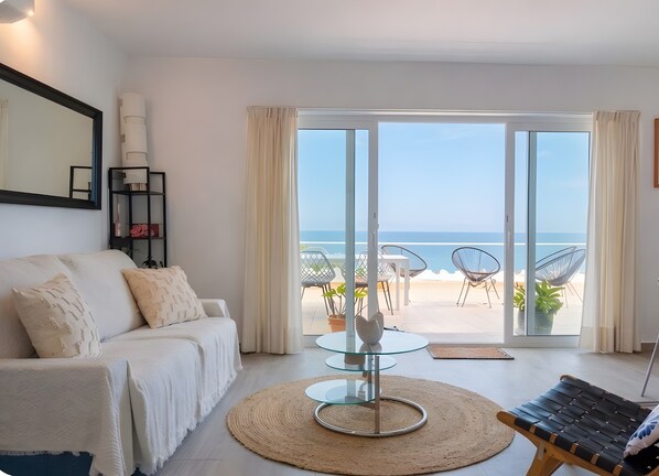 TV - Sol y Mar 8 Apartment in Begur with Stunning Sea View (Begur)