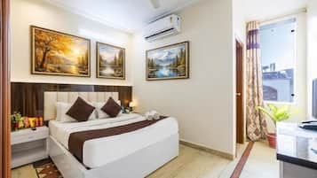 Meja, ruang kerja komputer riba, kalis bunyi, Wi-fi percuma