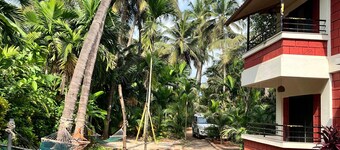 Coral Beach Resort珊瑚海灘度假村  