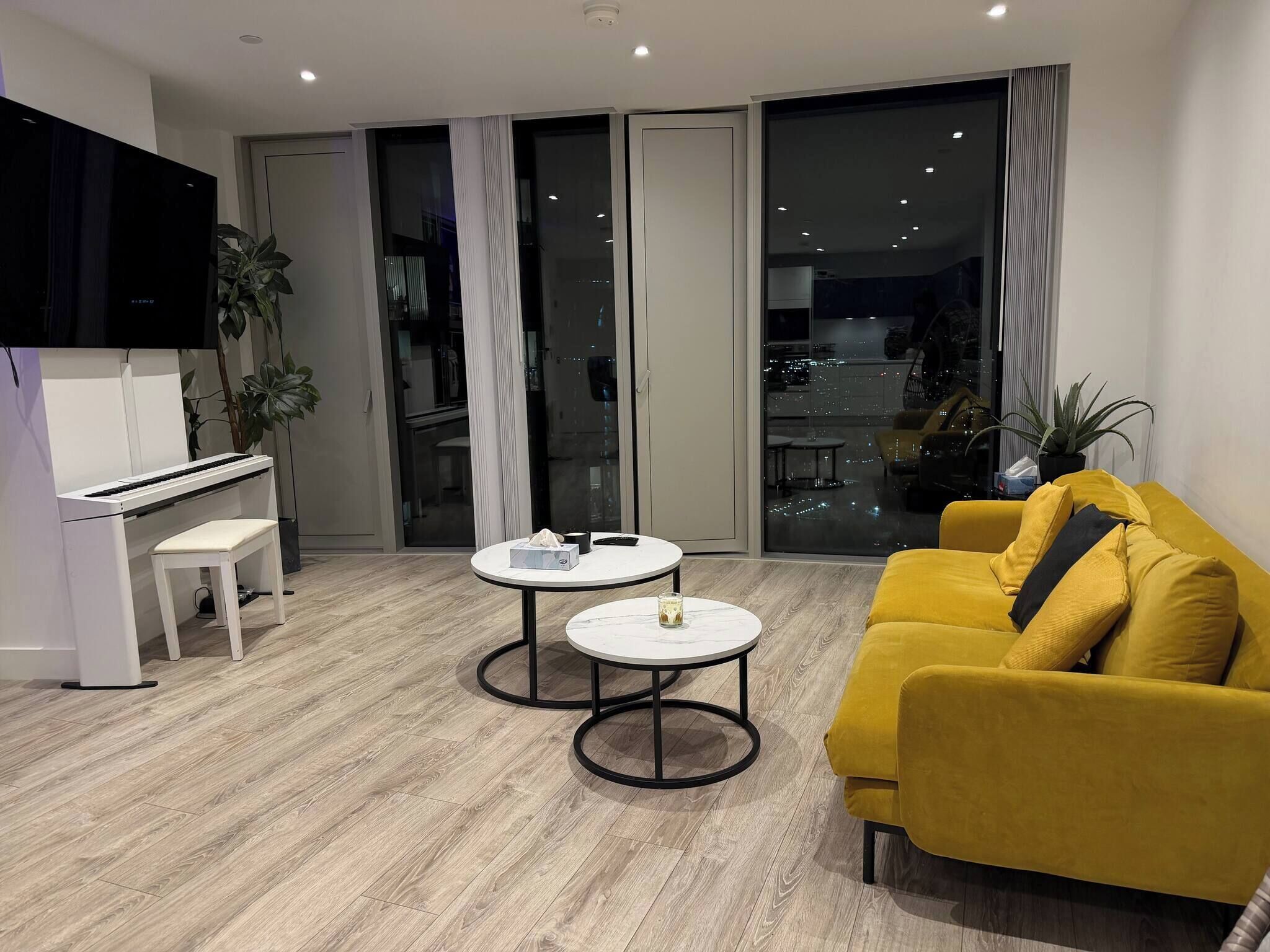 Apartment, 2 Bedrooms, Accessible | Living area