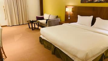 Estudio Deluxe | Cortinas blackout, tabla de planchar con plancha y wifi gratis