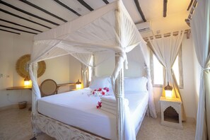 Internet, bed sheets - Nuru Villa (Watamu)