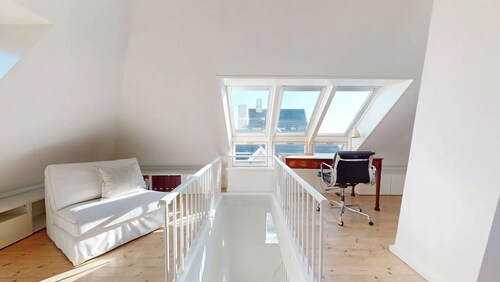 Exclusive 94 m² villa apartment with sea views and the forest Dyrehaven