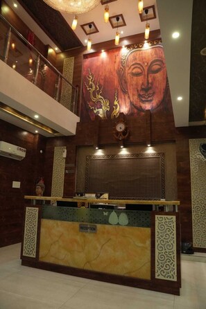 Lobby - Shri Sai Hotel Azamgarh (Azamgarh)