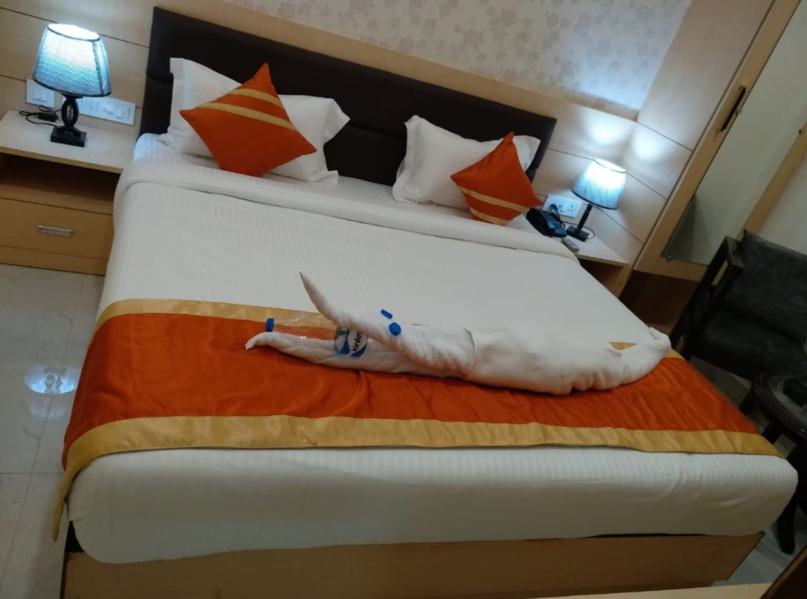 Standard Double Room, City View | Desk, free WiFi