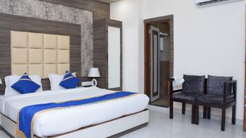 Deluxe Double Room, City View