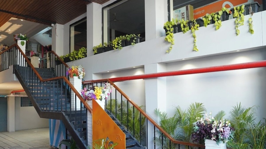 Hotel Bajaj Residency