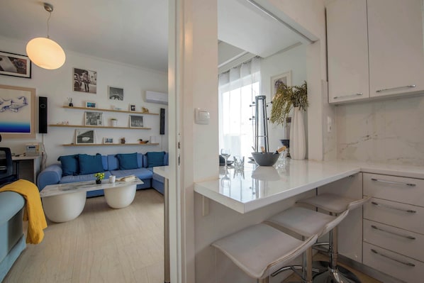 Interior - Maria Louiza apartment close to the center (Kallithea)