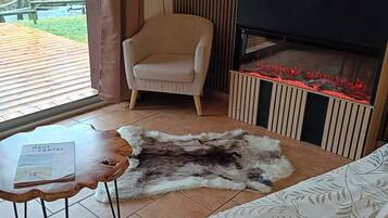 3 slaapkamers, een strijkplank/strijkijzer, wifi
