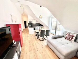 Apartment S8 Michaela, 1 Schlafzimmer | บริเวณนั่งเล่น | ทีวีจอแบน