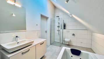 Apartment S9 Nina, 3 Schlafzimmer | Salle de bain