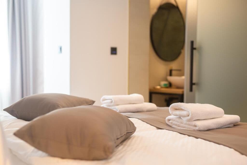 Deluxe Double Room, Sea View | Spa