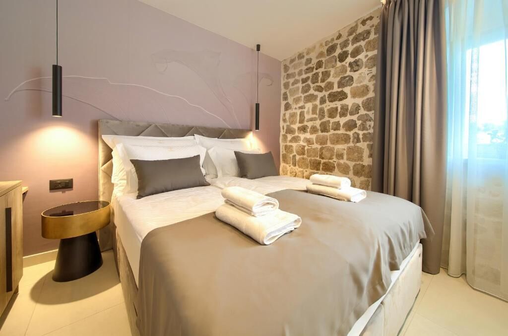 Standard Double Room, Sea View | In-room safe, free WiFi