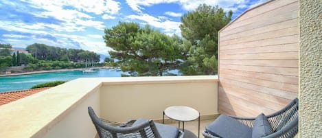 Superior Double Room, Balcony, Sea View | Property grounds