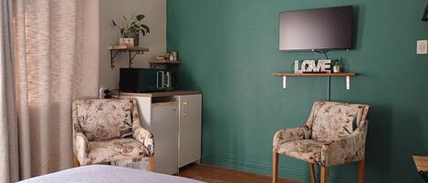 1 quarto, acesso à internet, roupa de cama