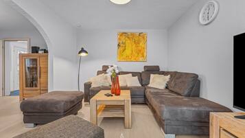 TV, peis og stereoanlegg