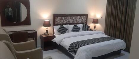 Standard Deluxe Rooms | Skrivebord, skrivebord for bærbar PC og wi-fi (inkludert)