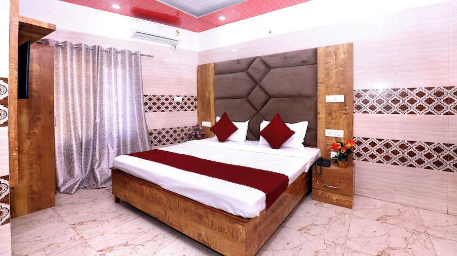 Hotel S2 Residency Near Railway Station Chandigarh