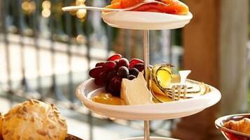 Einzelzimmer, Gartenblick | Speisen im Freien