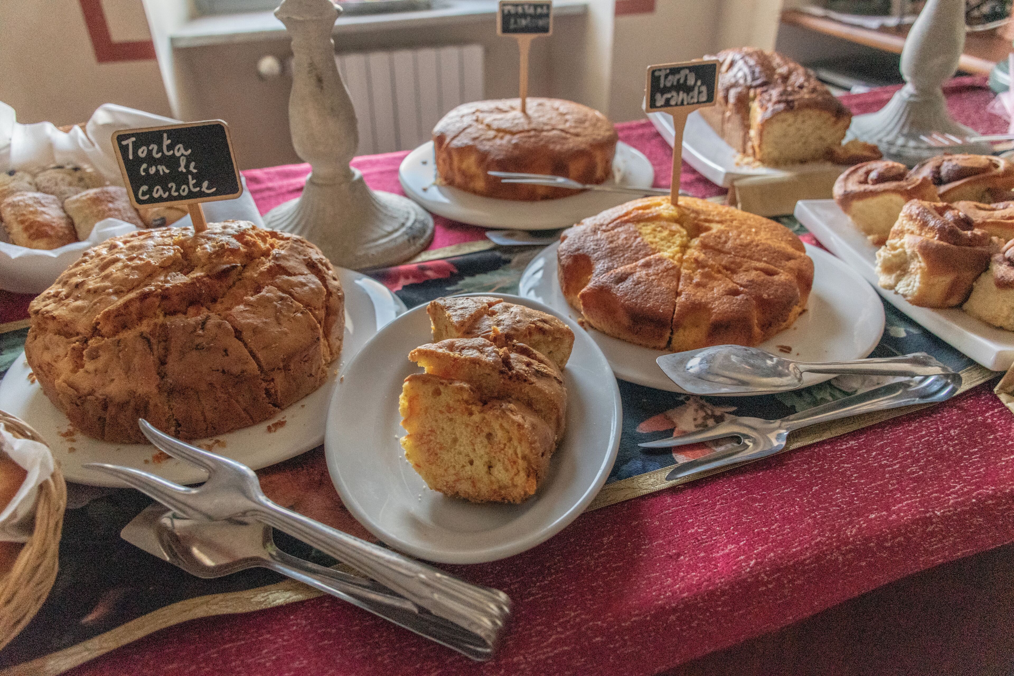Colazione a buffet inclusa, servita tutte le mattine 