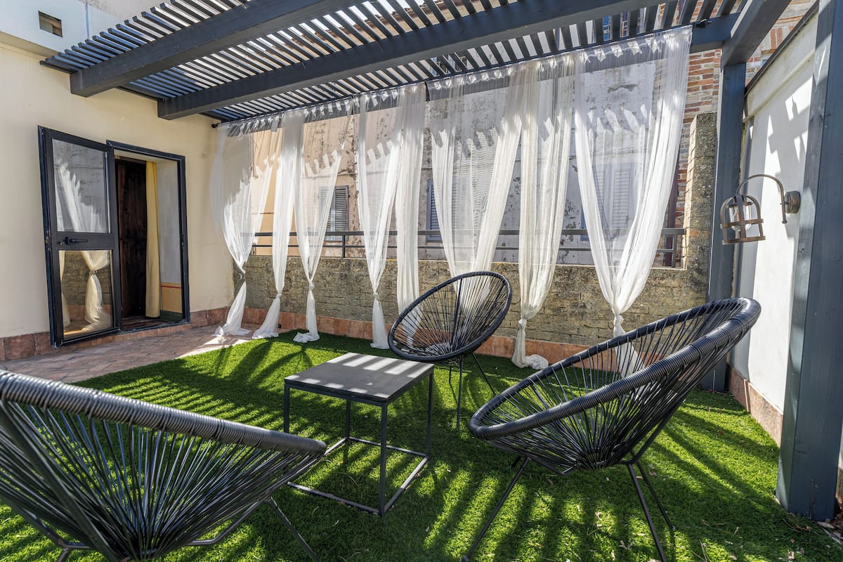 Deluxe Double Room | Terrace/patio