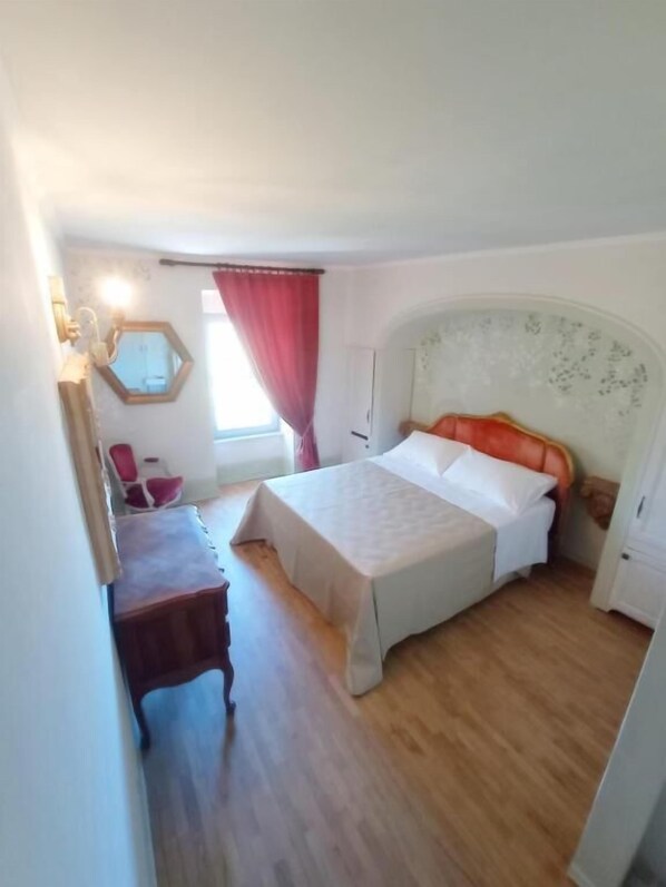 Superior Double Room - Hotel Oviv Dimora del borgo (Acquaviva Picena)