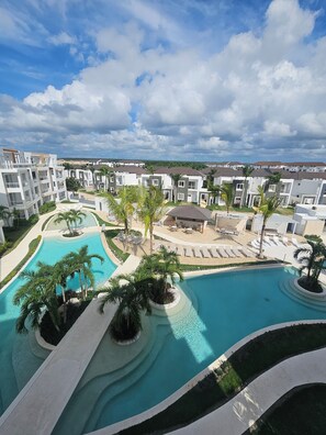 Pool - Garden Breeze • Ghibli 401 • Boutique Penthouse (Dominicus)