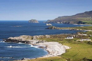 Beach - Bree House Highly Recommended for Reunions/groups (Malin)