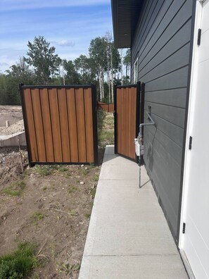 Room, 2 Bedrooms | Property grounds - Room-2 Bedroom With Living Room (Prince George)