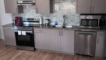 Room, 2 Bedrooms | Interior