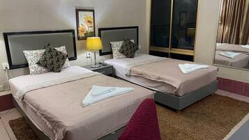 Superior Twin Room, City View | Free WiFi