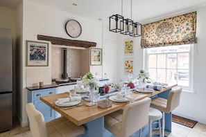 Dining - Luxury Georgian Townhouse / Sleeps 10 / Parking (Chester)