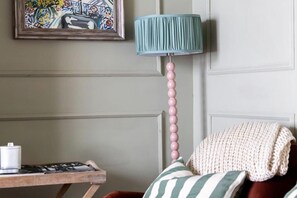 Interior - Luxury Georgian Townhouse / Sleeps 10 / Parking (Chester)