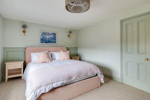 4 habitaciones, wifi gratis y ropa de cama 