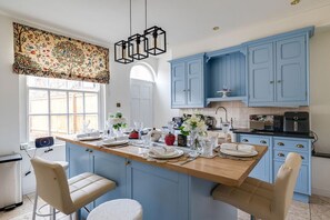 Image sans description, 2 de 18, bouton