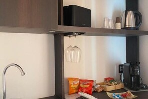 Miscellaneous - Deluxe Room with Balcony City View - Sofia and the City of Wonders (Napoli)