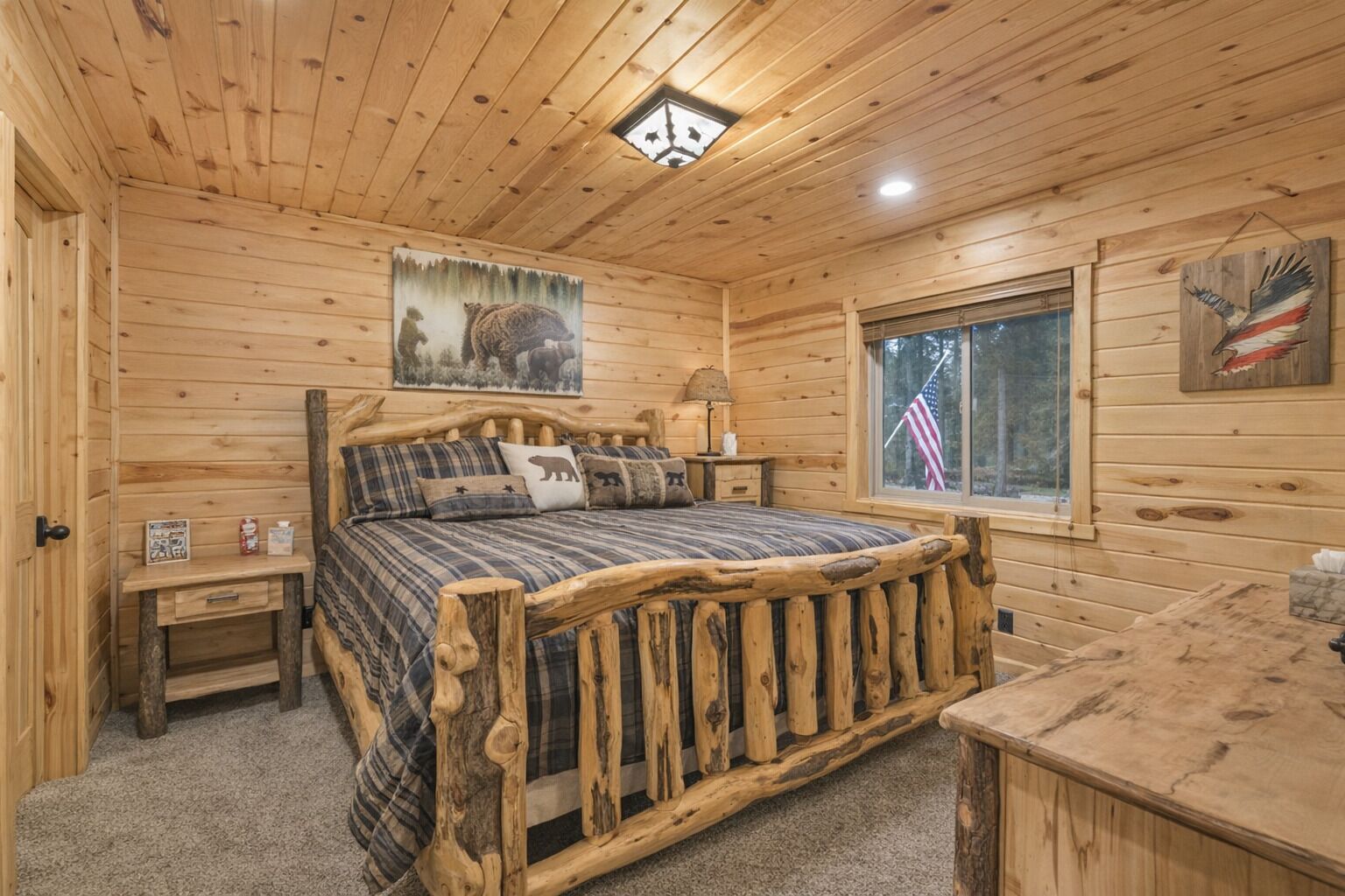 Internet, bed sheets