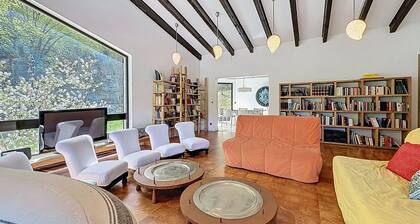 Magnifique maison de vacances privée pour 10 personnes avec TV et animaux admis