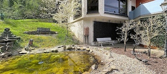 Stunning private villa for 10 people with TV and pets allowed