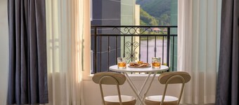 Gapyeong Nami Island Stella New Heated P