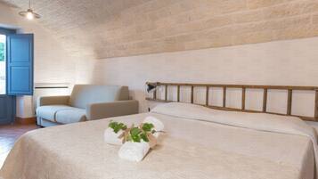 4 Schlafzimmer, Bügeleisen/Bügelbrett, Reisekinderbett, kostenloses WLAN