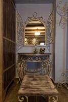 Double Room, Non Smoking, Balcony | Interior