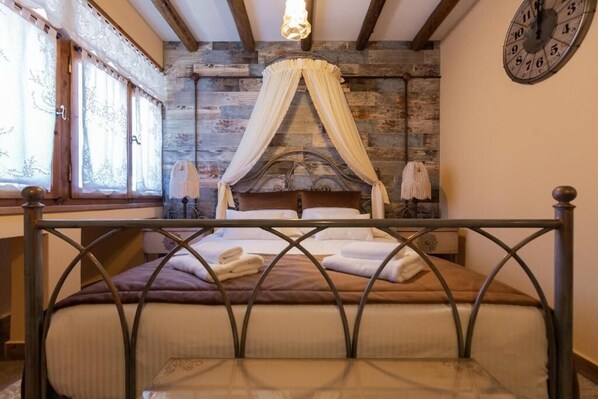 Double Room, Patio