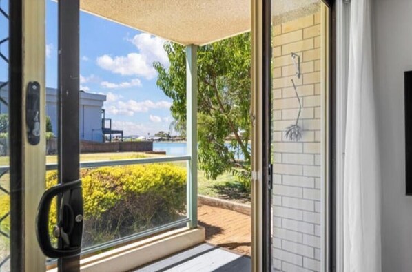 Interior - Liv golf walking distance. (Tennyson)