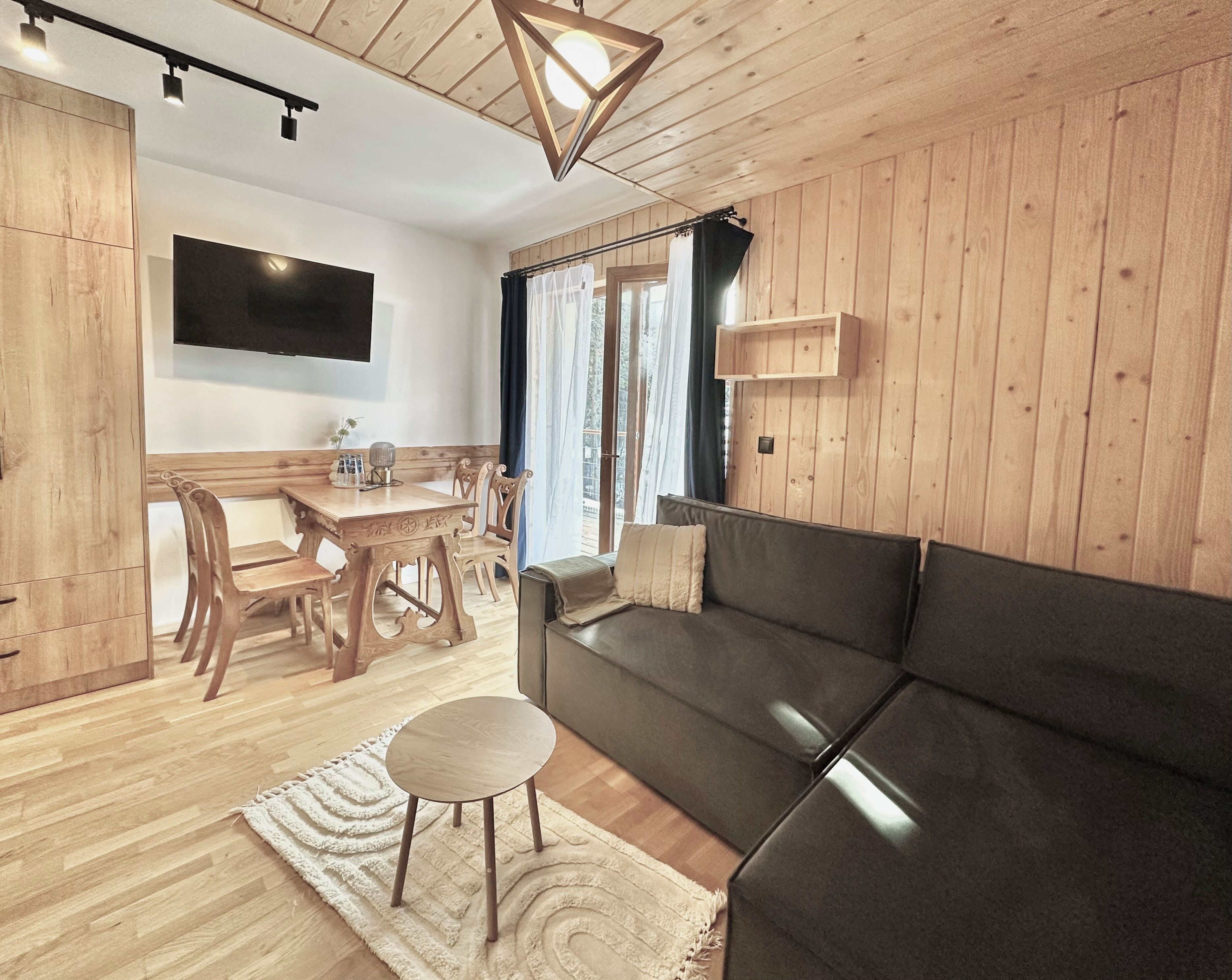 Căn hộ dành cho gia đình | Bàn ủi/dụng cụ ủi quần áo, truy cập Internet không dây miễn phí 