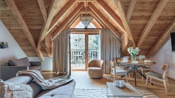 Cobertura luxo | Ferros/tábuas de passar roupa, Wi-Fi de cortesia, roupa de cama