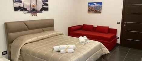 Strykejern/-brett, wi-fi og sengetøy